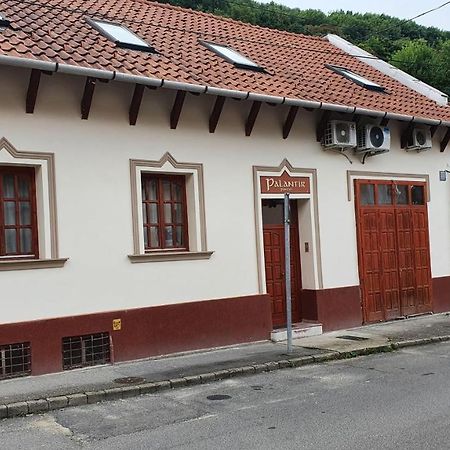 Bed and Breakfast Palantir Panzio Miskolc Exterior foto