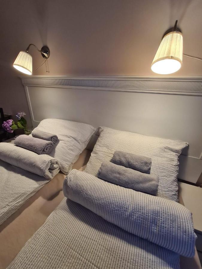 Bed and Breakfast Palantir Panzio Miskolc Exterior foto