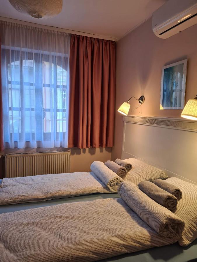 Bed and Breakfast Palantir Panzio Miskolc Exterior foto