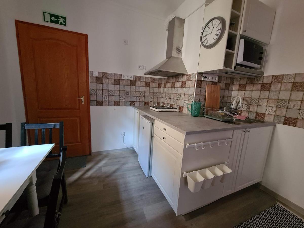 Bed and Breakfast Palantir Panzio Miskolc Exterior foto