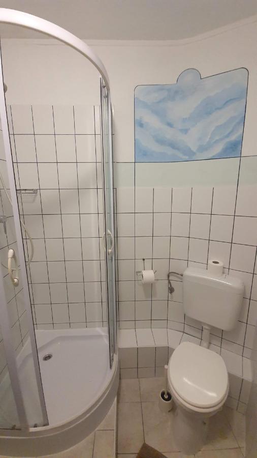 Bed and Breakfast Palantir Panzio Miskolc Exterior foto