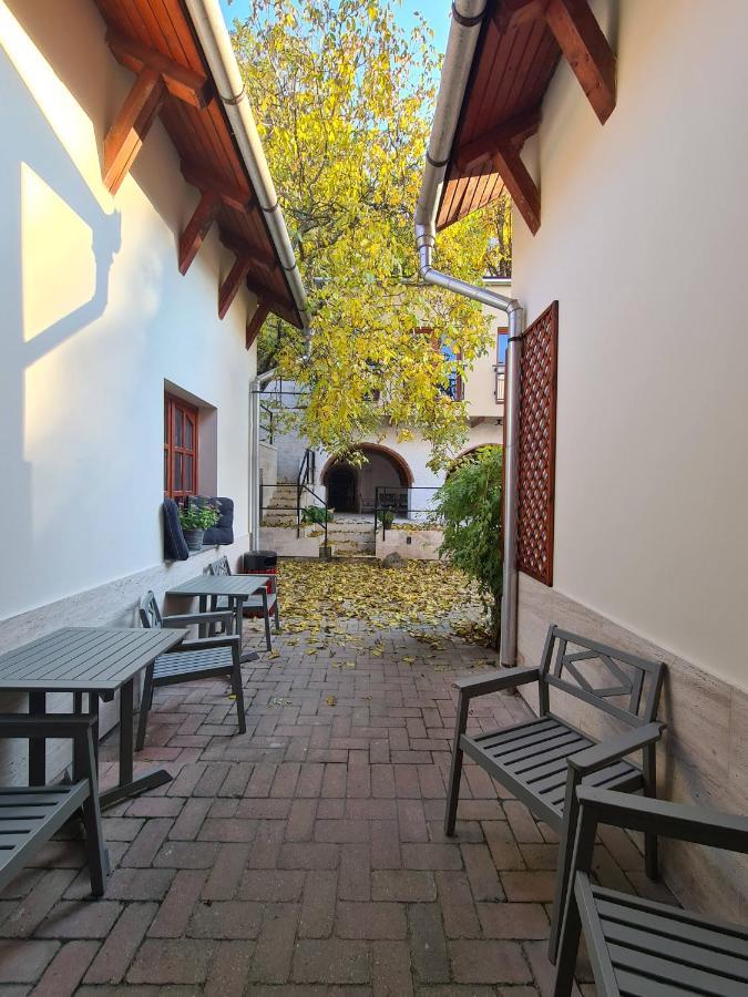 Bed and Breakfast Palantir Panzio Miskolc Exterior foto